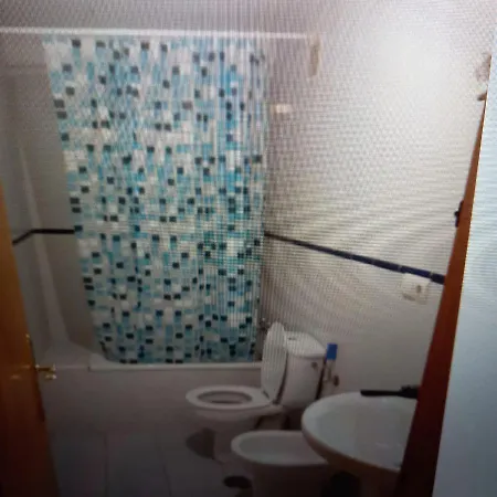 Hiromi Calle Julio Antonio Homestay Alicante